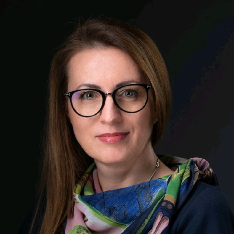 Cristina Artin